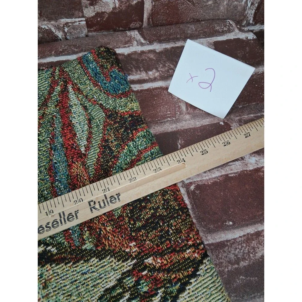 Unbranded tapestry throw